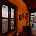 Vineyard Cave Hotel 2*