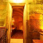 Hotel Vineyard Cave