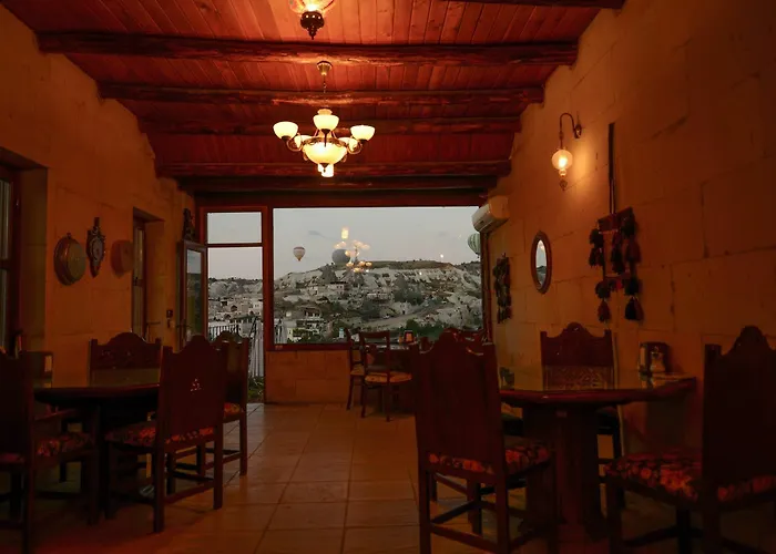 Vineyard Cave Hotel 2*